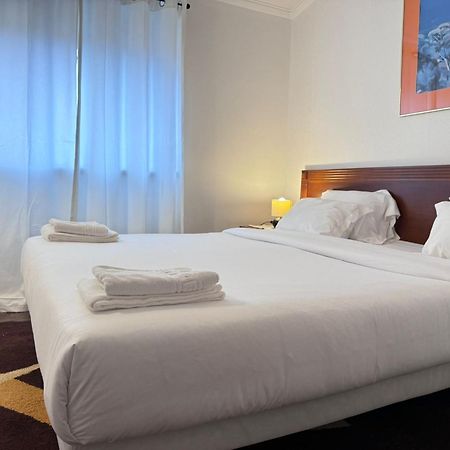 The Pearl - Cascais Guest House - City & Beach Bagian luar foto